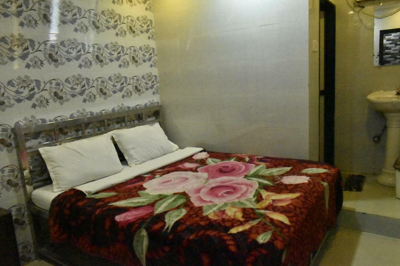 Hotel Zam Zam Palace Мумбаи Экстерьер фото